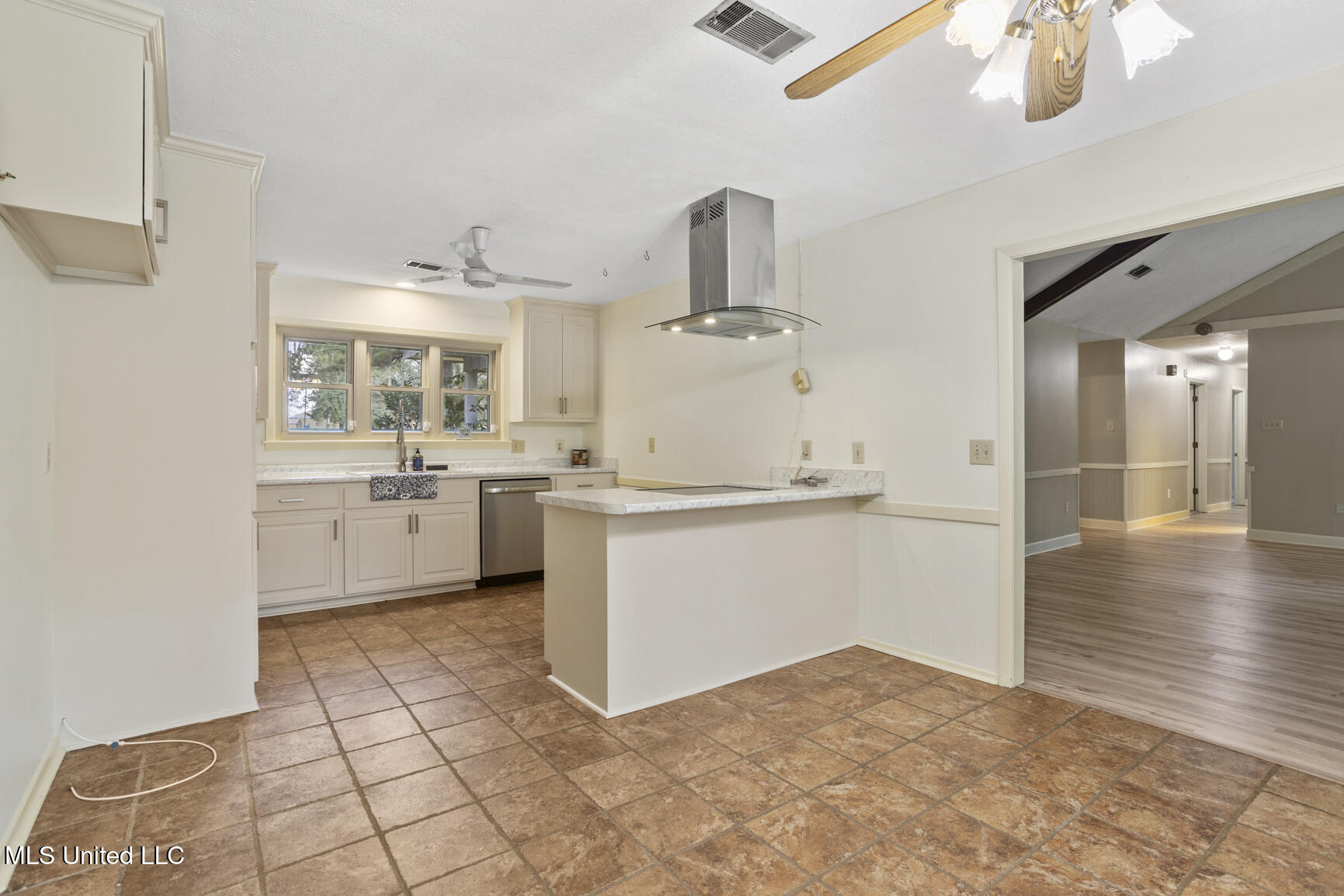 18899 Midway Road Terry, MS 39170 - Photo 18 of 38 18899 Midway Rd-12