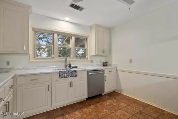 $264,900 | 18899 Midway Road, Terry, MS 39170