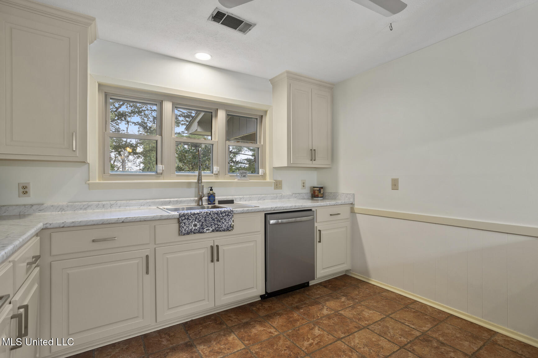 18899 Midway Road Terry, MS 39170 - Photo 20 of 38 18899 Midway Rd-14