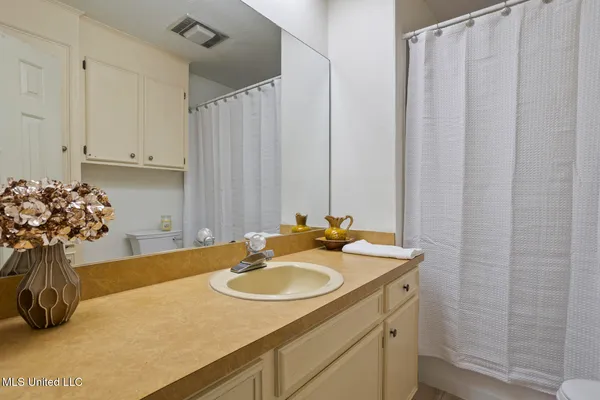 $264,900 | 18899 Midway Road, Terry, MS 39170