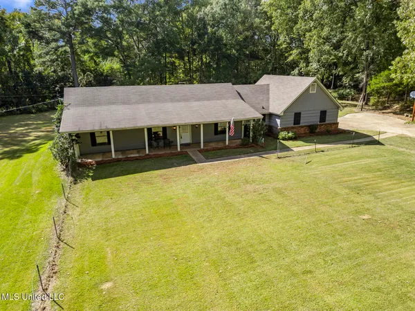 $264,900 | 18899 Midway Road, Terry, MS 39170