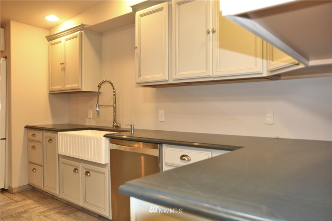 1500 Thomas Road Grapeview, WA 98546 - Photo 11 of 40 Gallery Image 11