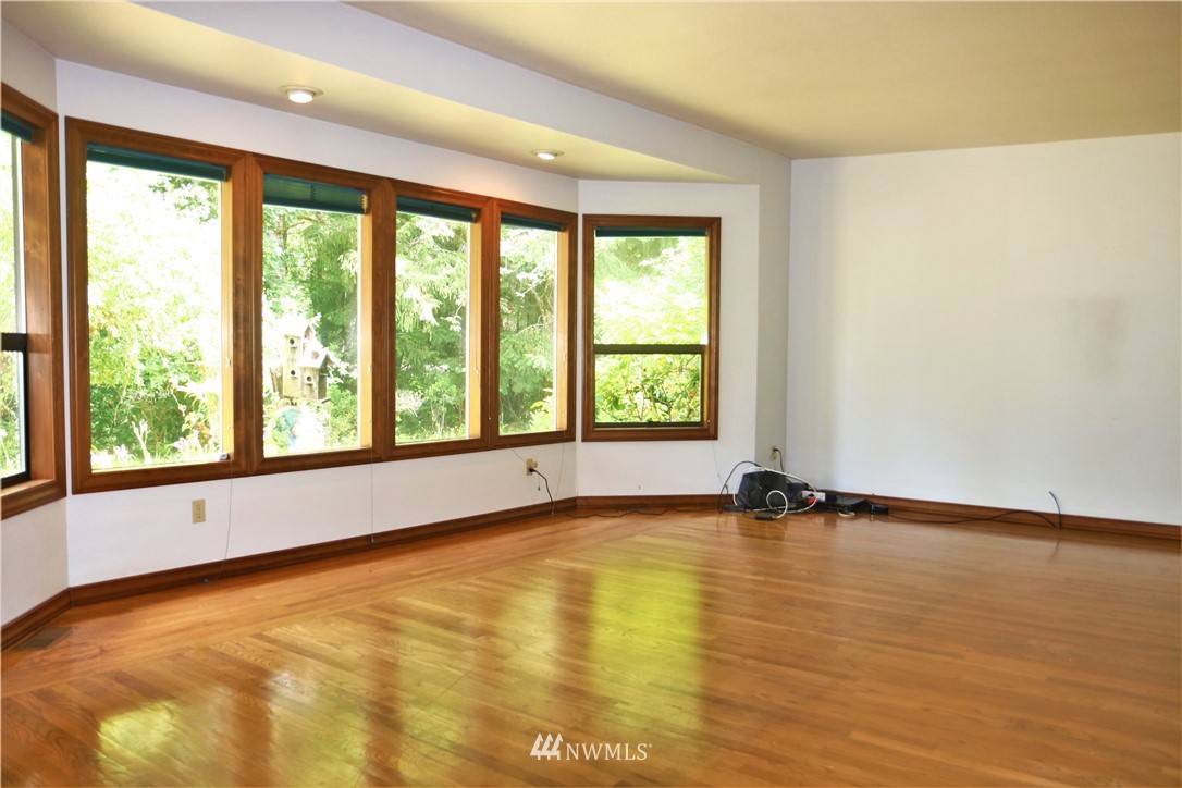 1500 Thomas Road Grapeview, WA 98546 - Photo 8 of 40 Gallery Image 8