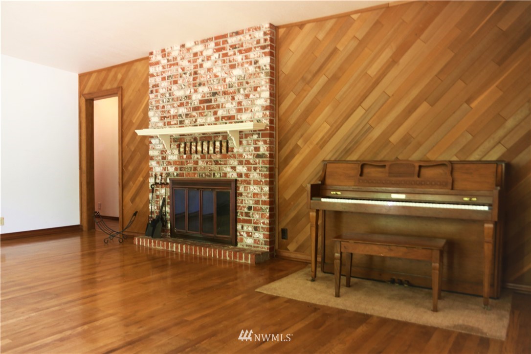 1500 Thomas Road Grapeview, WA 98546 - Photo 9 of 40 Gallery Image 9