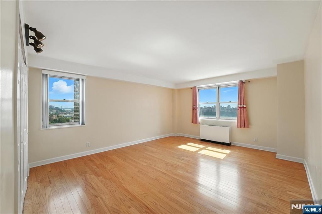 6600 JFK Boulevard East, Unit 18L West New York, NJ 07093 - Photo 17 of 36