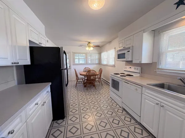 $334,900 | 215 Havana Avenue, Egg Harbor City, NJ 08215