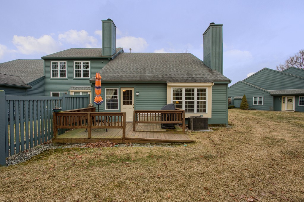 503 Ridgefield Circle, Unit A Clinton, MA 01510 - Photo 22 of 30 Gallery Image 22
