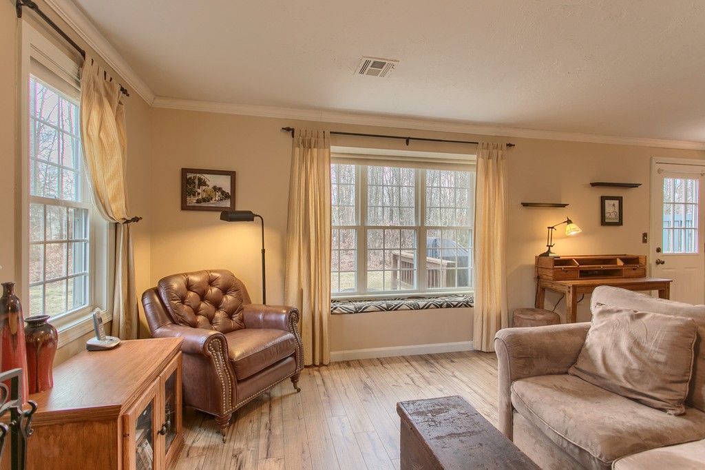 503 Ridgefield Circle, Unit A Clinton, MA 01510 - Photo 10 of 30 Gallery Image 10