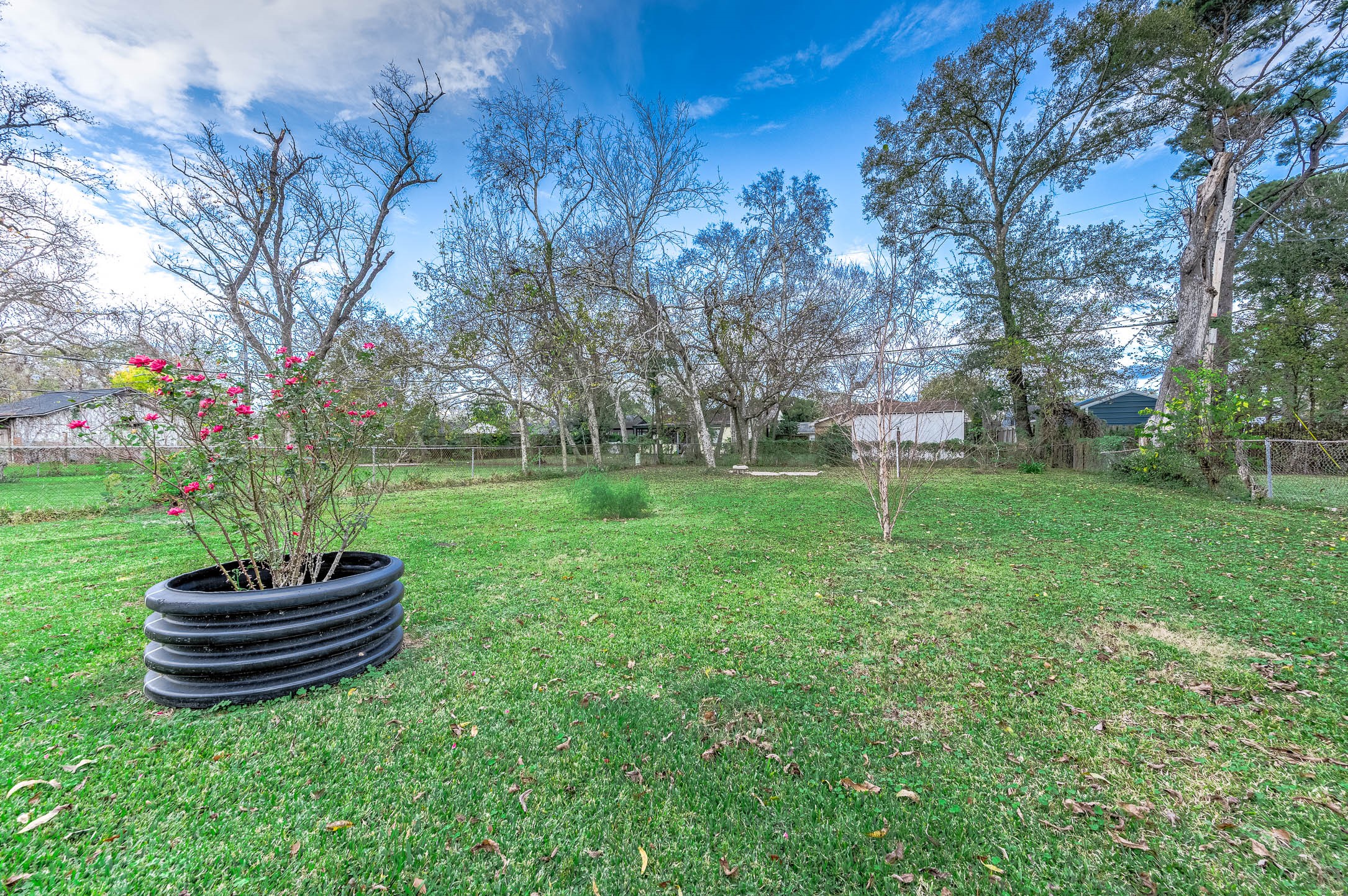 745 Kyle Angleton, TX 77515 - Photo 20 of 22