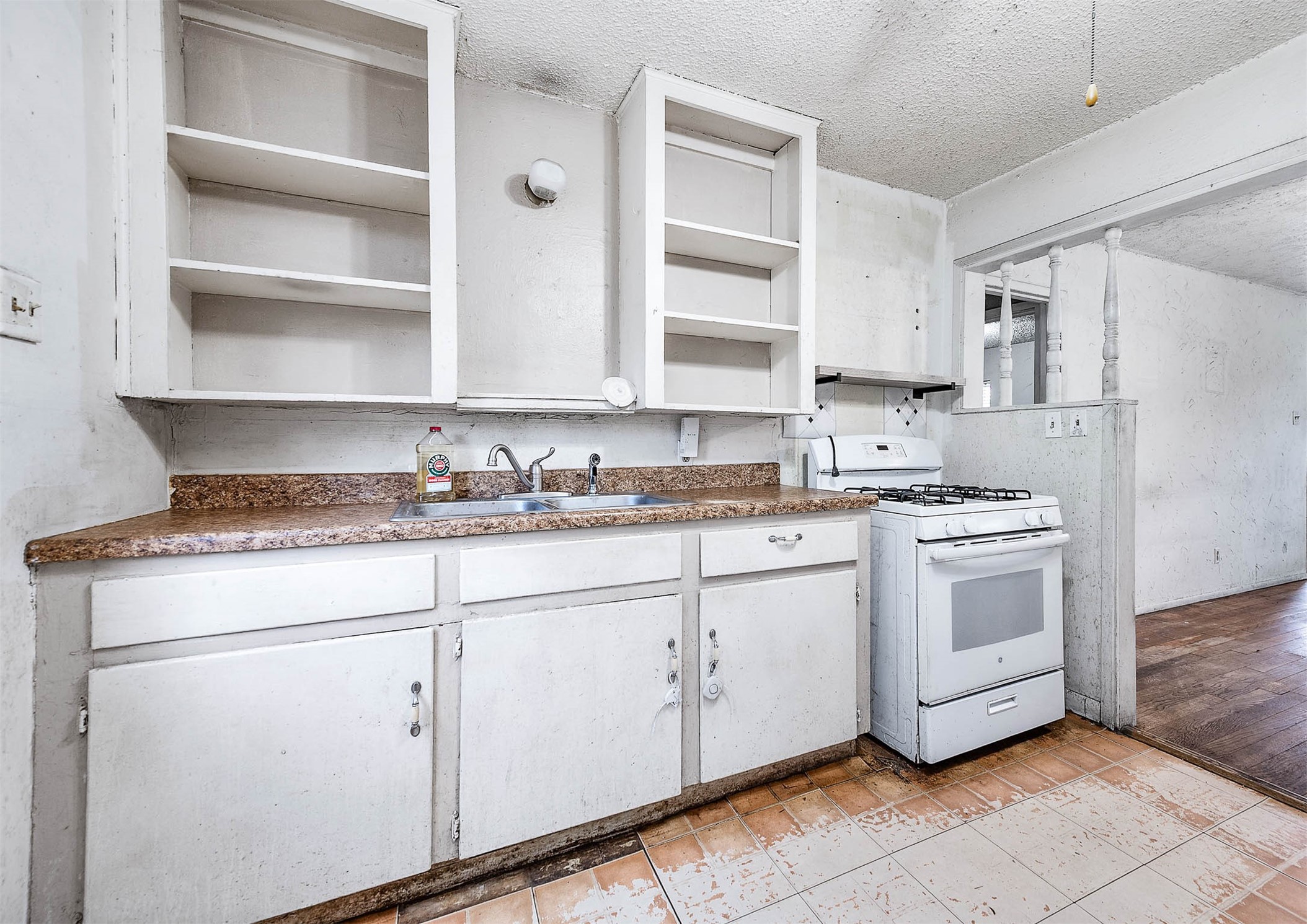 745 Kyle Angleton, TX 77515 - Photo 9 of 22