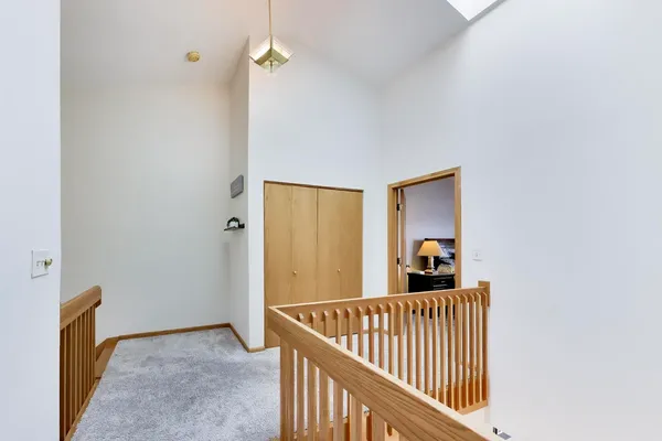 $3,450 | 943 West Essex Place, Arlington Heights, IL 60004