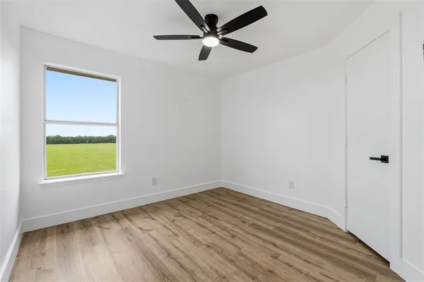 $339,900 | 2712 Pioneer Lane, Lancaster, TX 75146