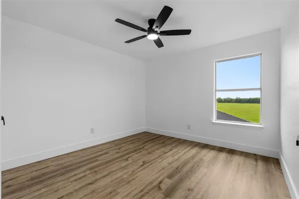 $339,900 | 2712 Pioneer Lane, Lancaster, TX 75146