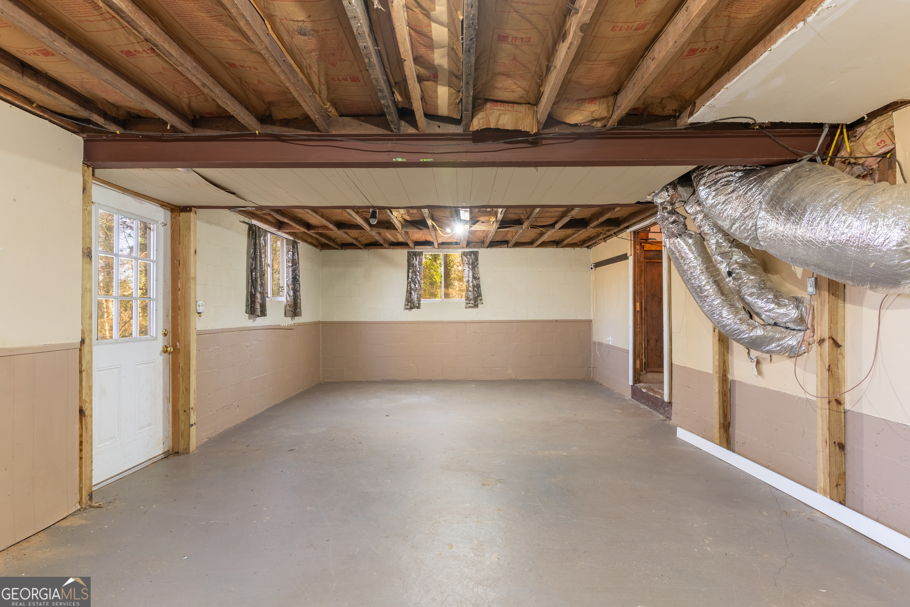139 Cherokee Drive Jackson, GA 30233 - Photo 21 of 34 a view of an empty room