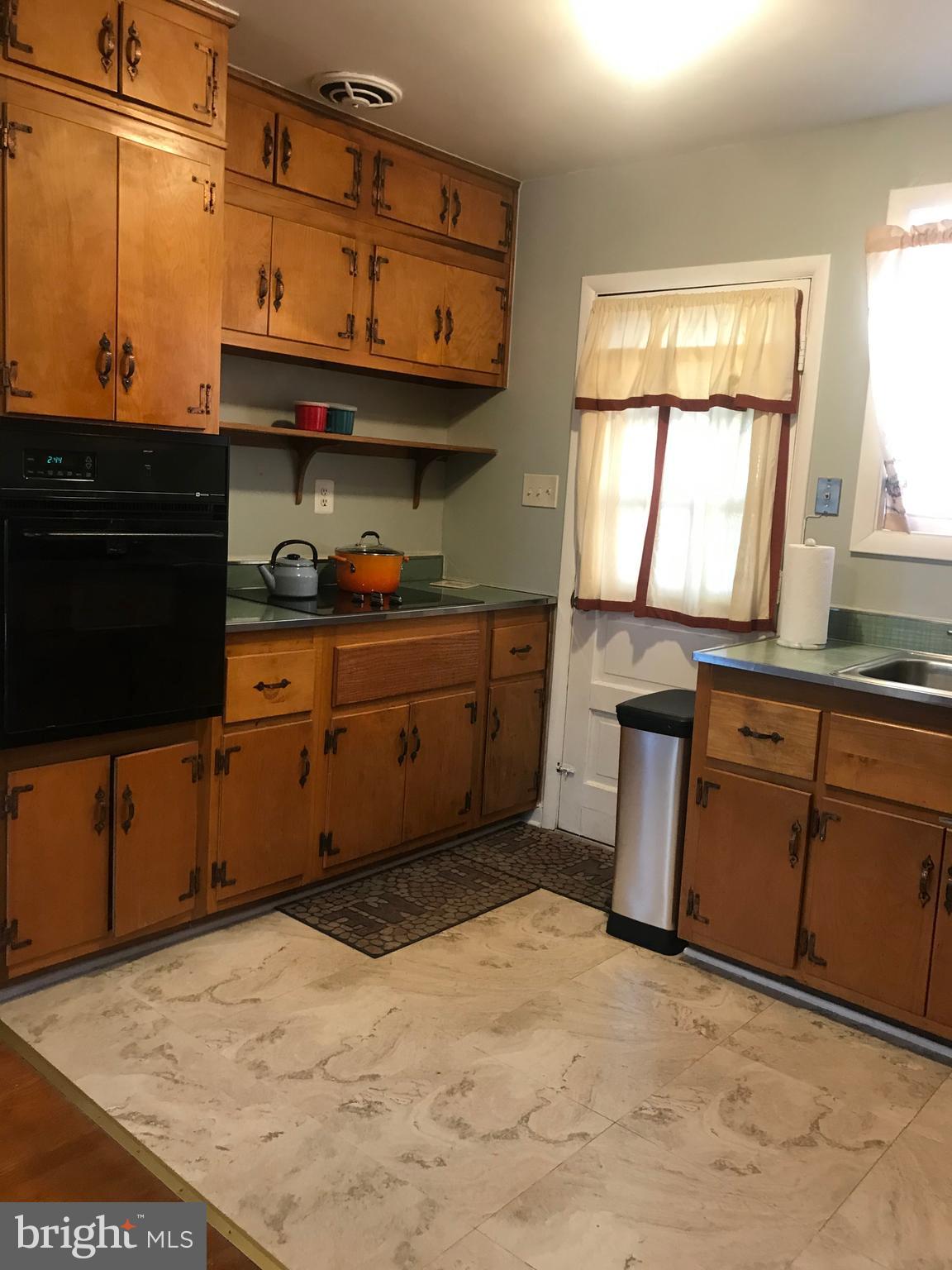 414 Irwin Street Silver Spring, MD 20901 - Photo 12 of 23