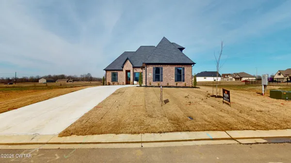 $465,900 | 74 Cobblestone Crossing, Dyersburg, TN 38024