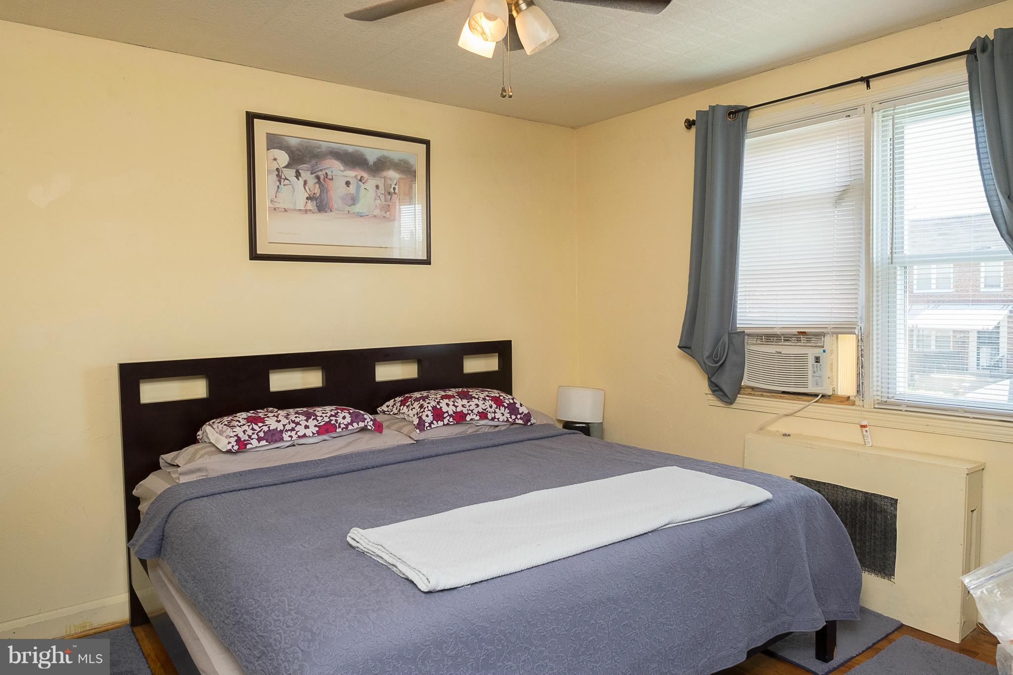 702 Wicklow Road Baltimore, MD 21229 - Photo 8 of 25 Bedroom (Master)