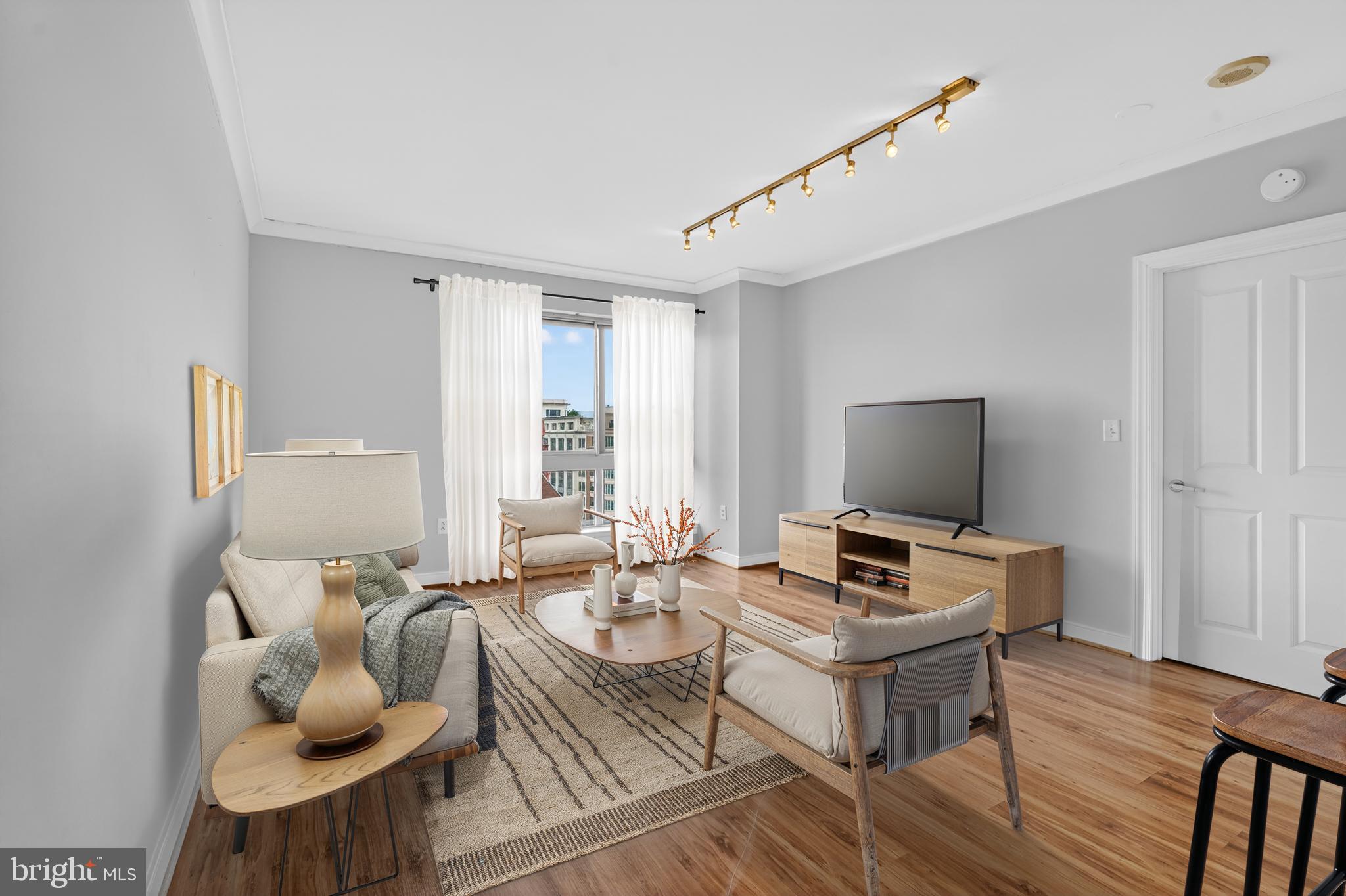 777 7th Street Northwest, Unit 924 Washington, DC 20001 - Photo 5 of 29 virtually staged image