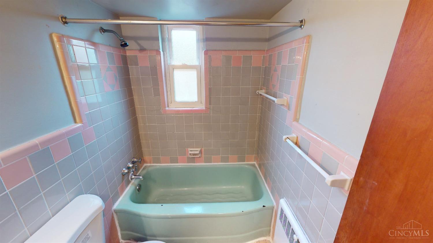 4437 Ridgeview Avenue Cincinnati, OH 45238 - Photo 20 of 27 Gallery Image 20