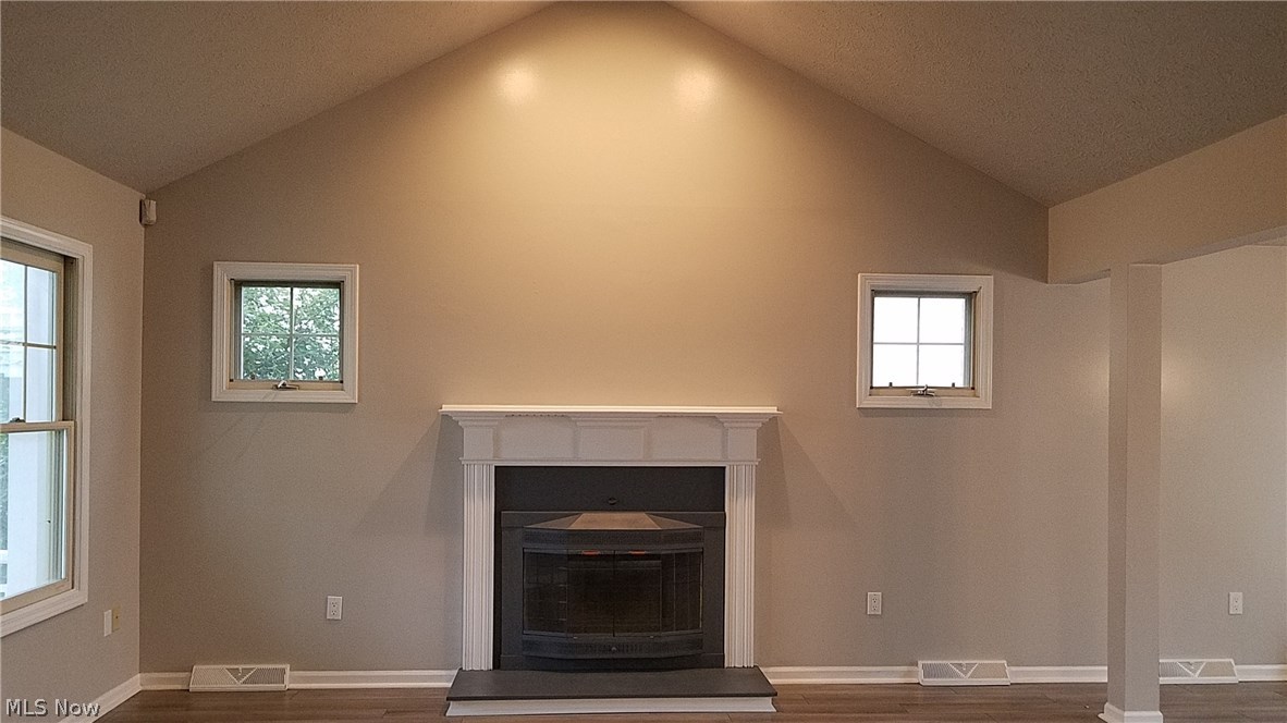 4417 Archer Road Cleveland, OH 44105 - Photo 4 of 25
