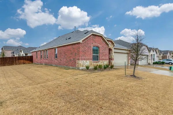 $2,500 | 7936 Lindheimer Lane, McKinney, TX 75071
