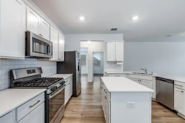 $2,500 | 7936 Lindheimer Lane, McKinney, TX 75071