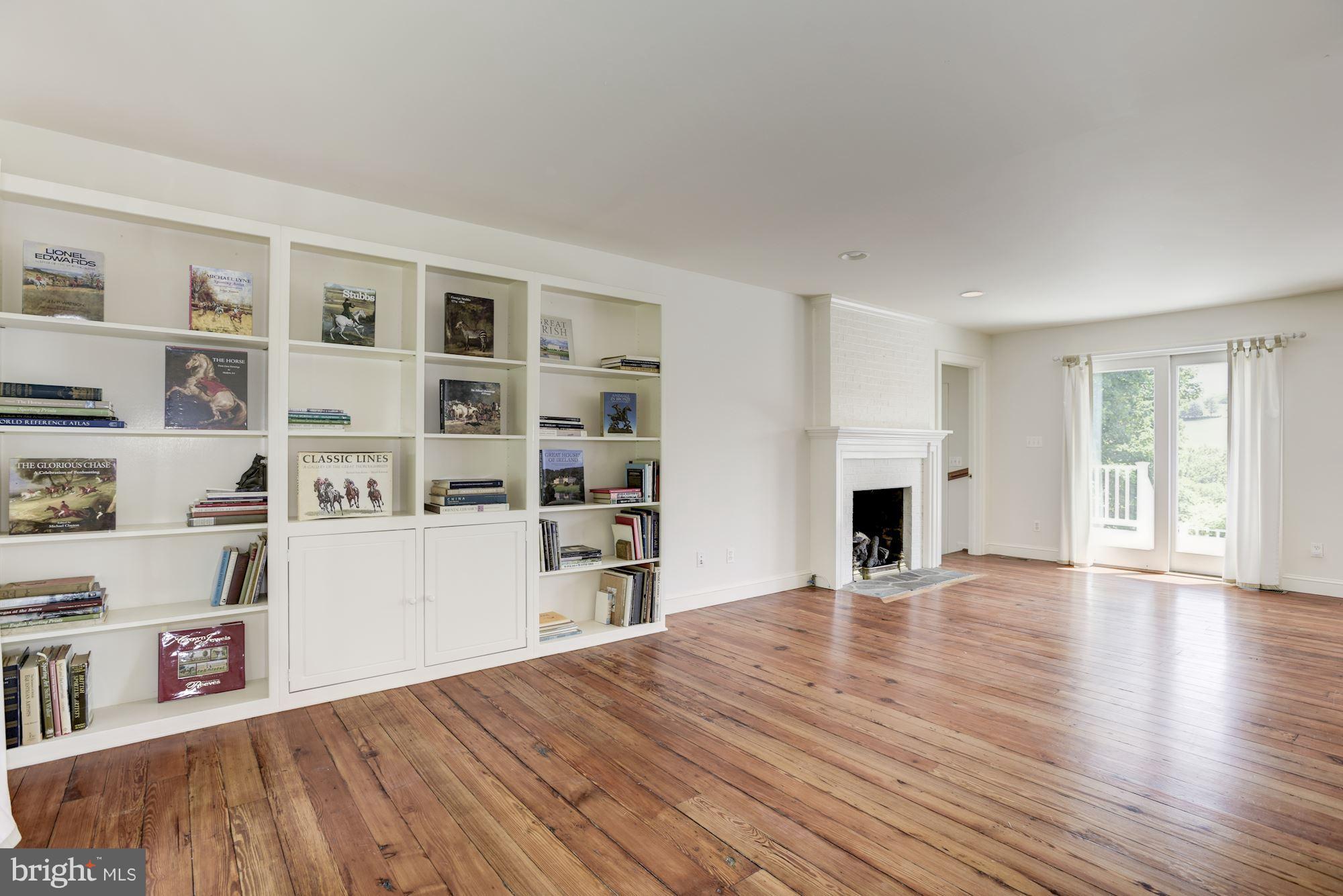 3327 Lost Corner Road Delaplane, VA 20144 - Photo 19 of 30 Large FR space has oodles of potential