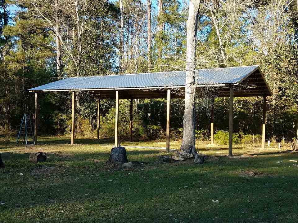 8129 Northwest River Road Bristol, FL 32321 - Photo 3 of 25 Gallery Image 3
