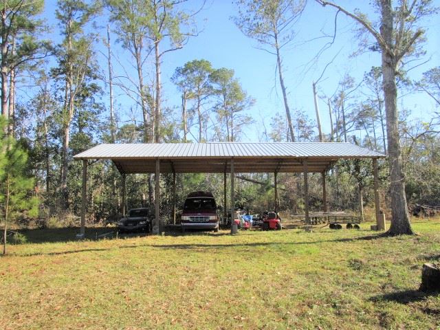 8129 Northwest River Road Bristol, FL 32321 - Photo 4 of 25 Gallery Image 4