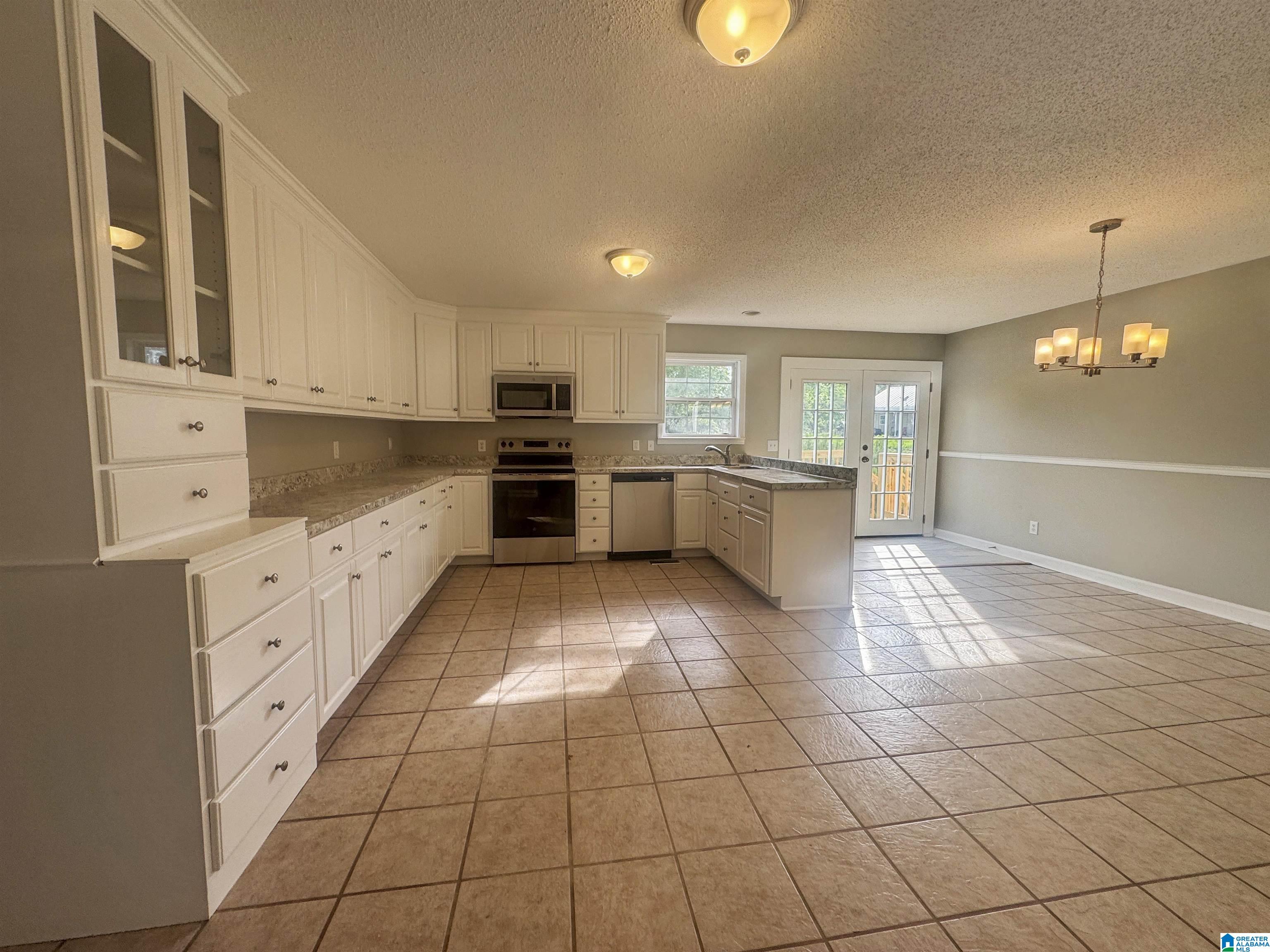 1914 Loop Road Moody, AL 35004 - Photo 22 of 46