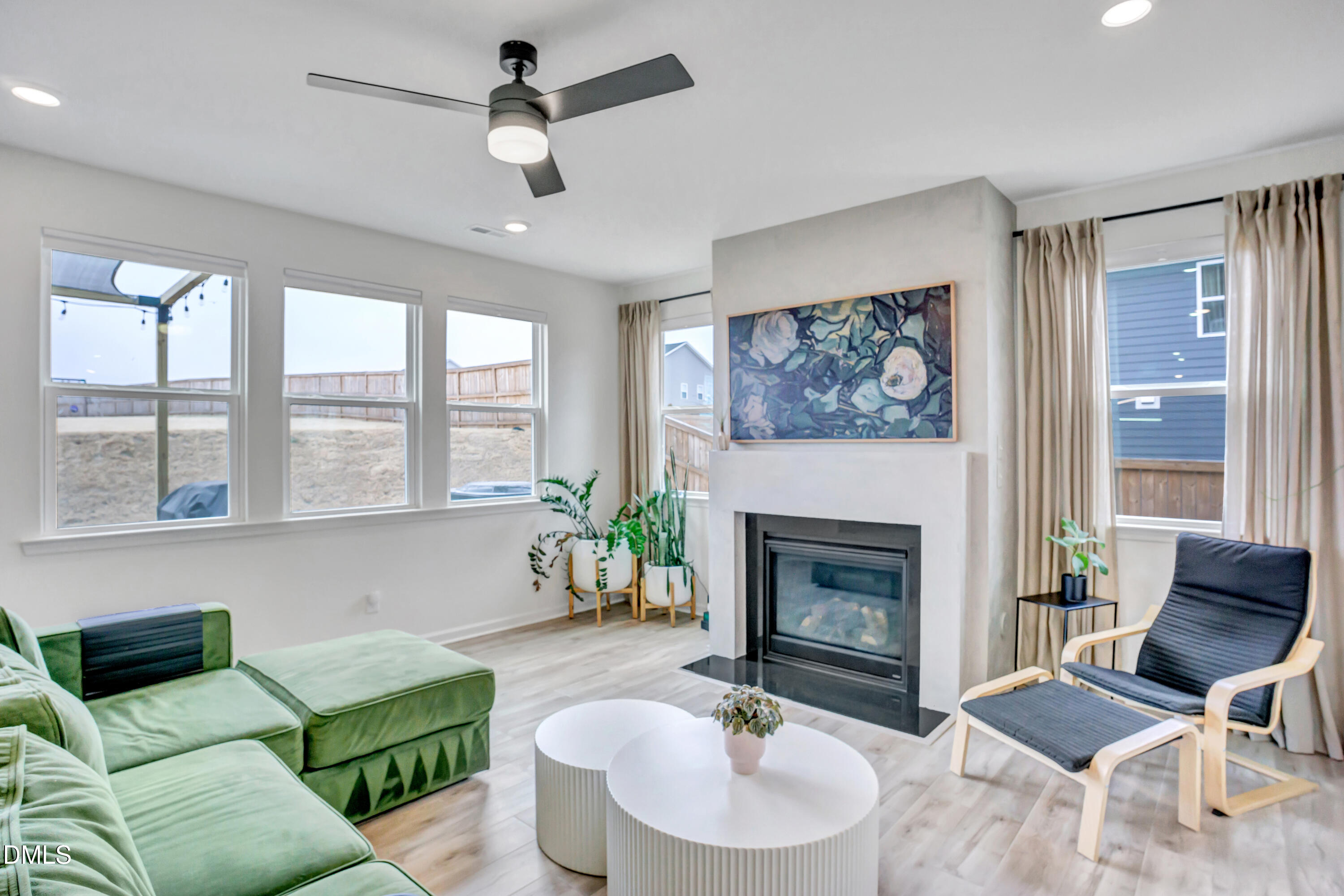 424 Thorny Branch Drive Raleigh, NC 27603 - Photo 10 of 43 DSC02381