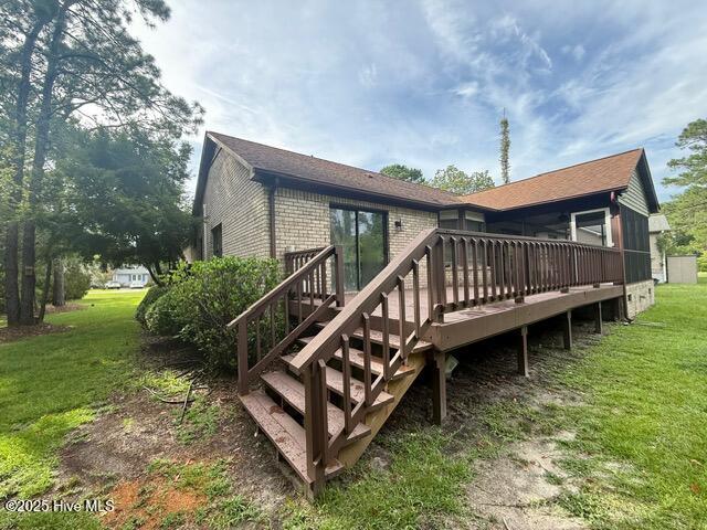 714 San Juan Road New Bern, NC 28560 - Photo 26 of 34 Back deck connected to screen porch