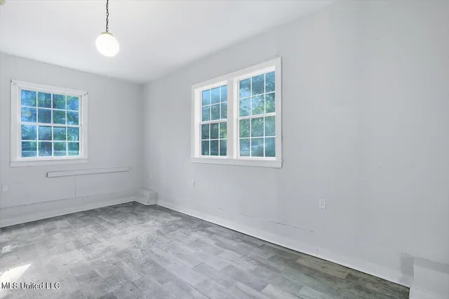 $1,500 | 211 West Lakeview Drive, Clinton, MS 39056