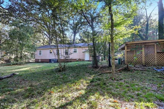 $1,500 | 211 West Lakeview Drive, Clinton, MS 39056