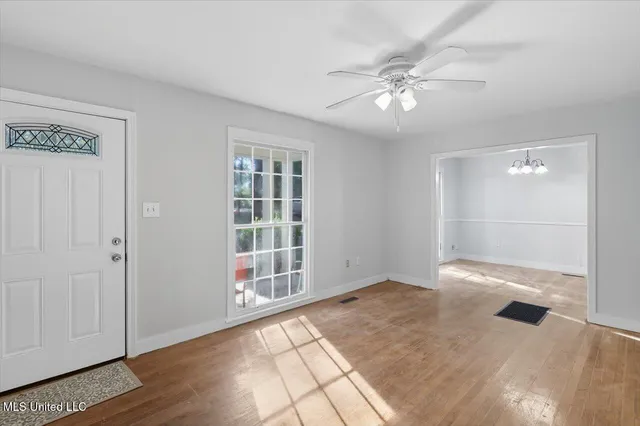 $1,500 | 211 West Lakeview Drive, Clinton, MS 39056