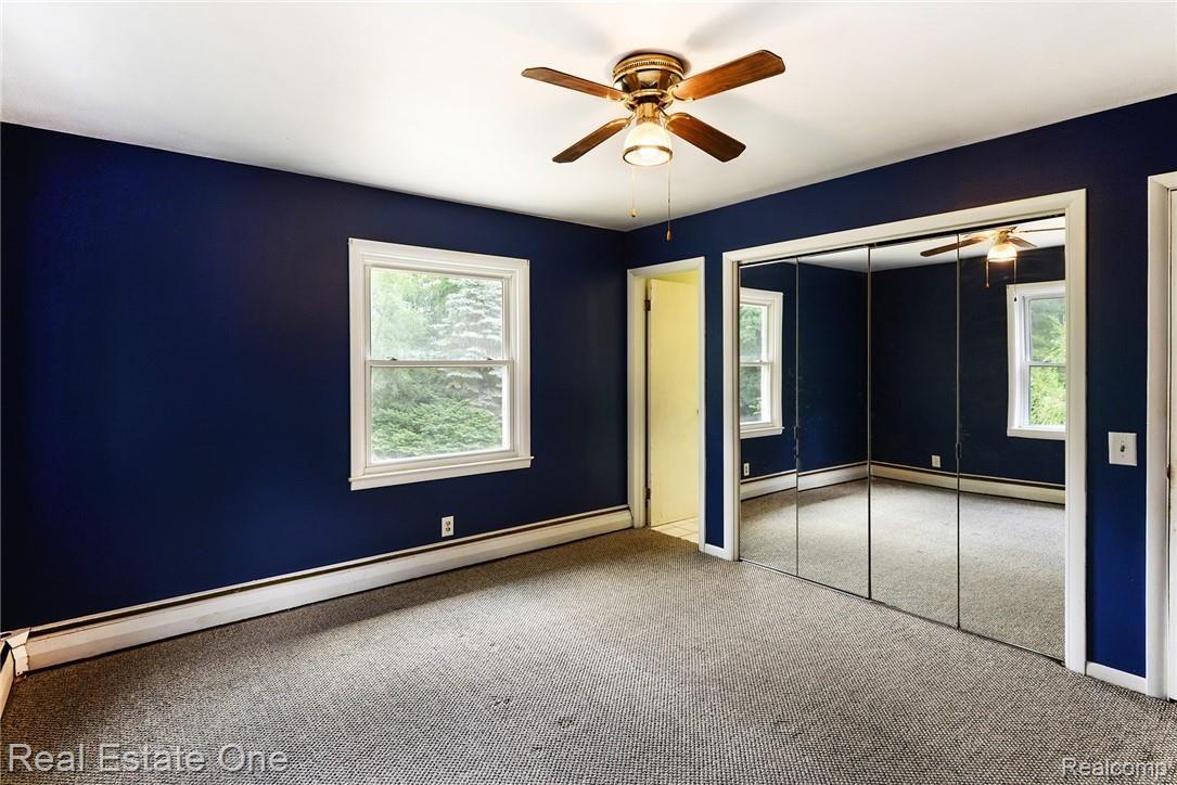 9780 Mcgregor Road Pinckney, MI 48169 - Photo 12 of 34 Master bathroom