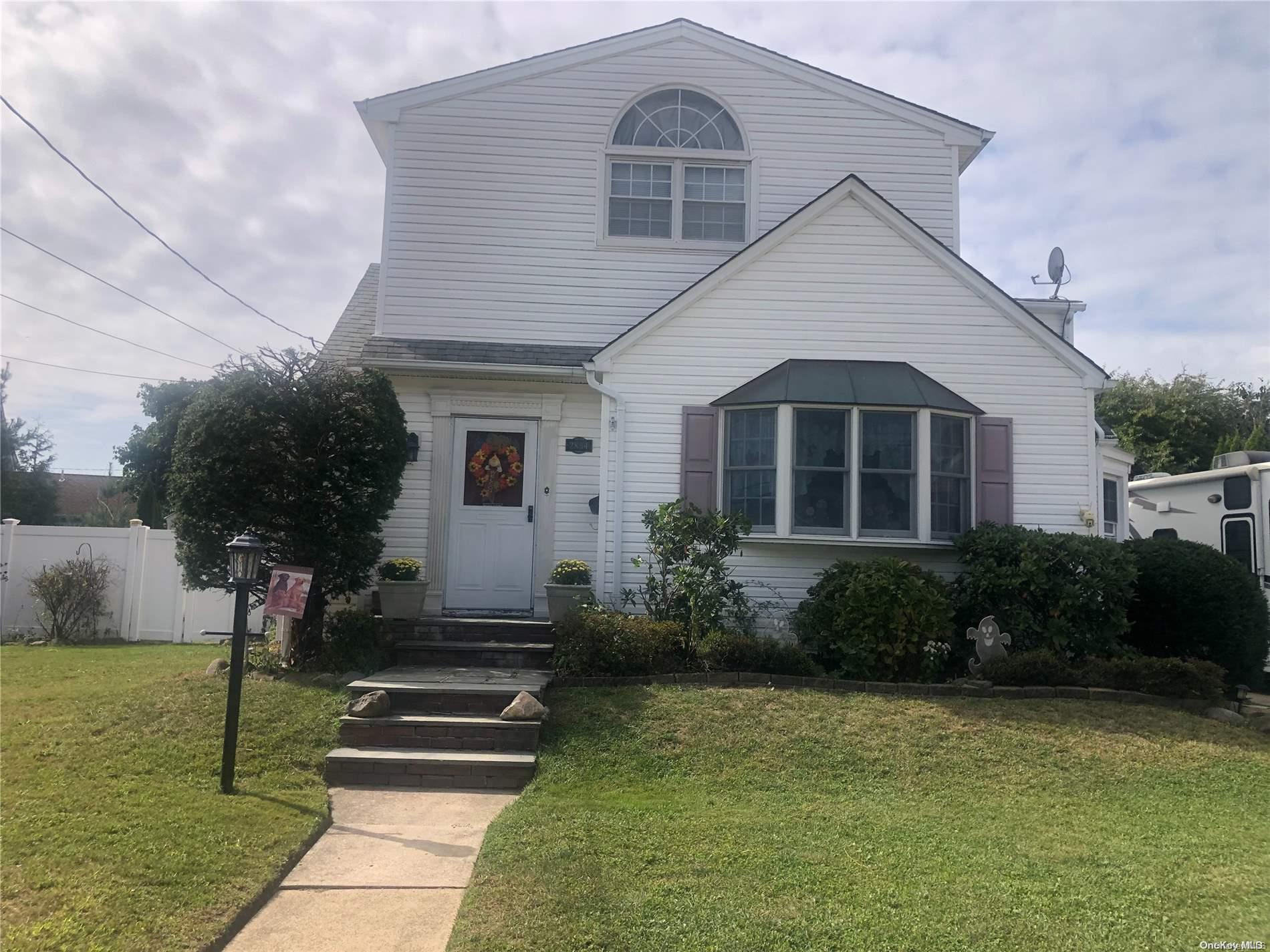 2854 Beverly Road Oceanside, NY 11572 - Photo 1 of 1 Gallery Image 1