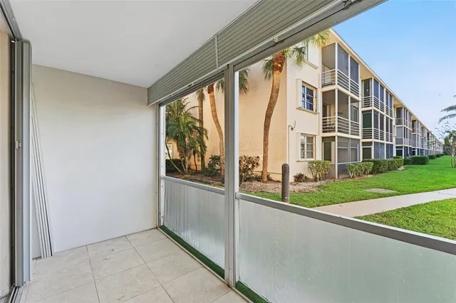 $195,000 | 4500 North Federal Highway, Unit 134D, Lighthouse Point, FL 33064