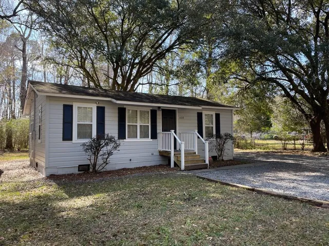 $1,595 | 408 Miles Jamison Road, Summerville, SC 29485