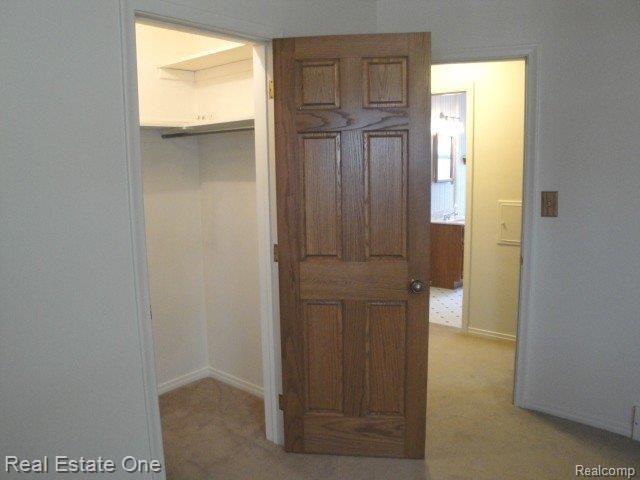 2234 Rosemont Road Berkley, MI 48072 - Photo 12 of 18 Solid oak doors throughout!!!