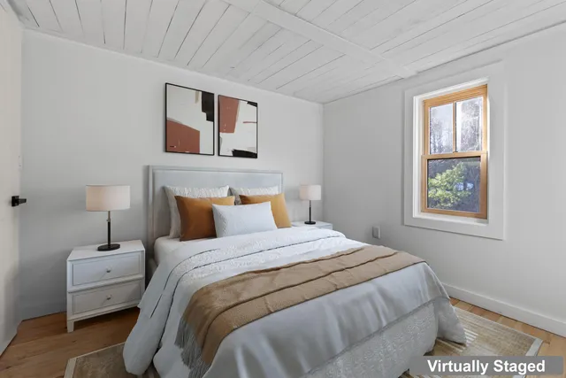 $459,000 | 4 Highland Avenue, Cumberland, ME 04021