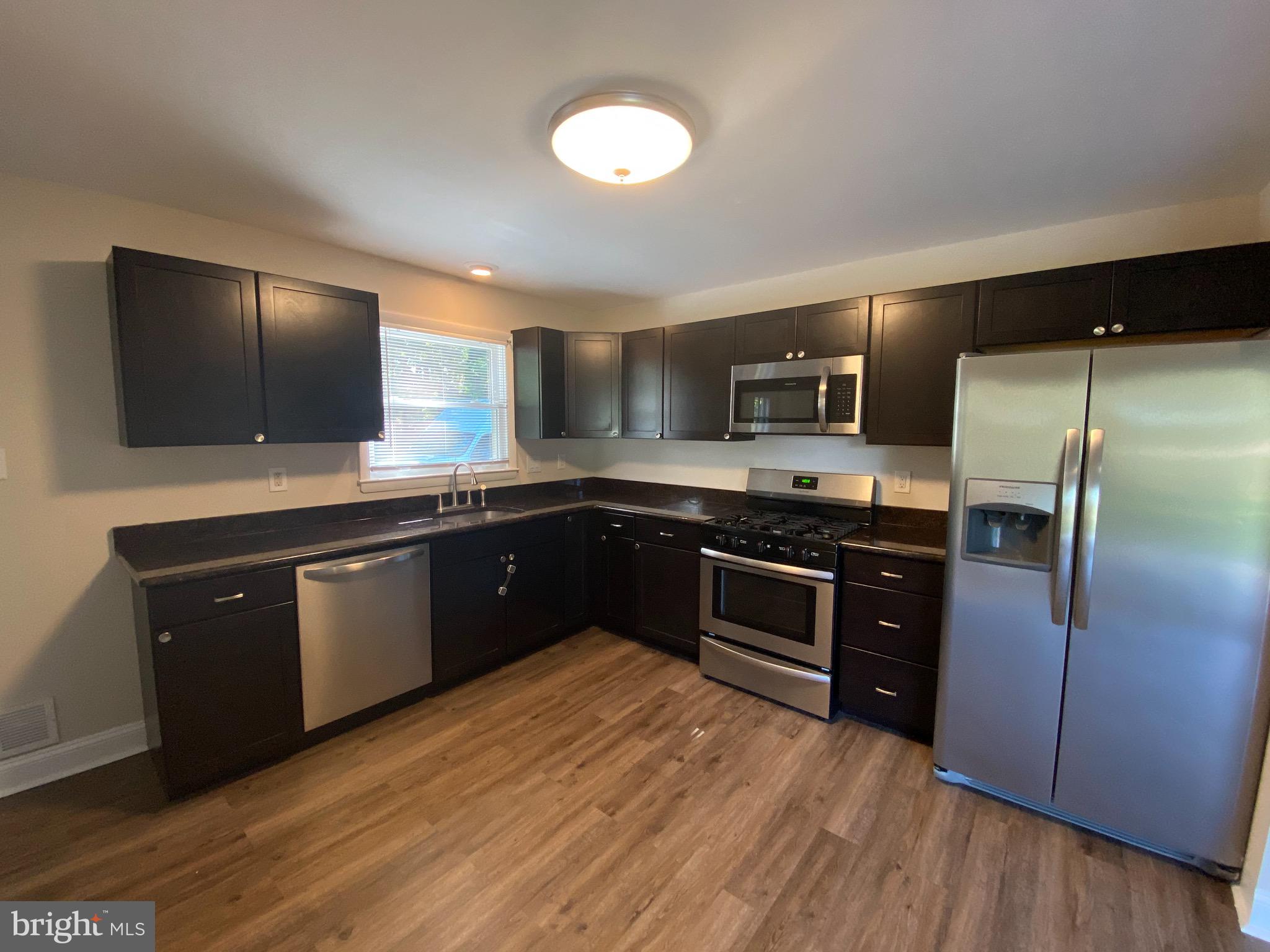 1764 Williamstown Road Sicklerville, NJ 08081 - Photo 4 of 21