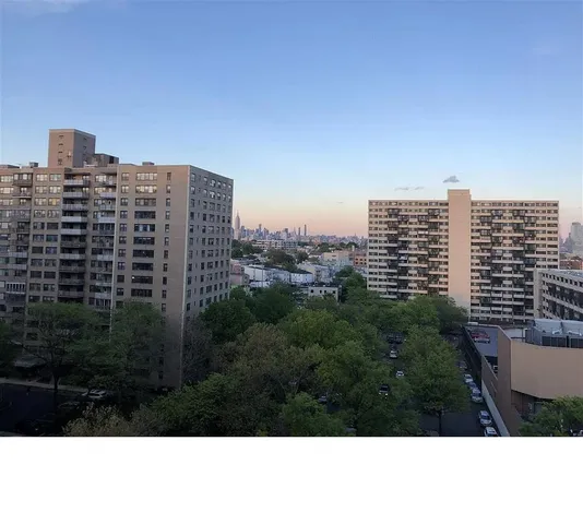 $650,000 | 10 Huron Avenue, Unit 9N, Jersey City, NJ 07306