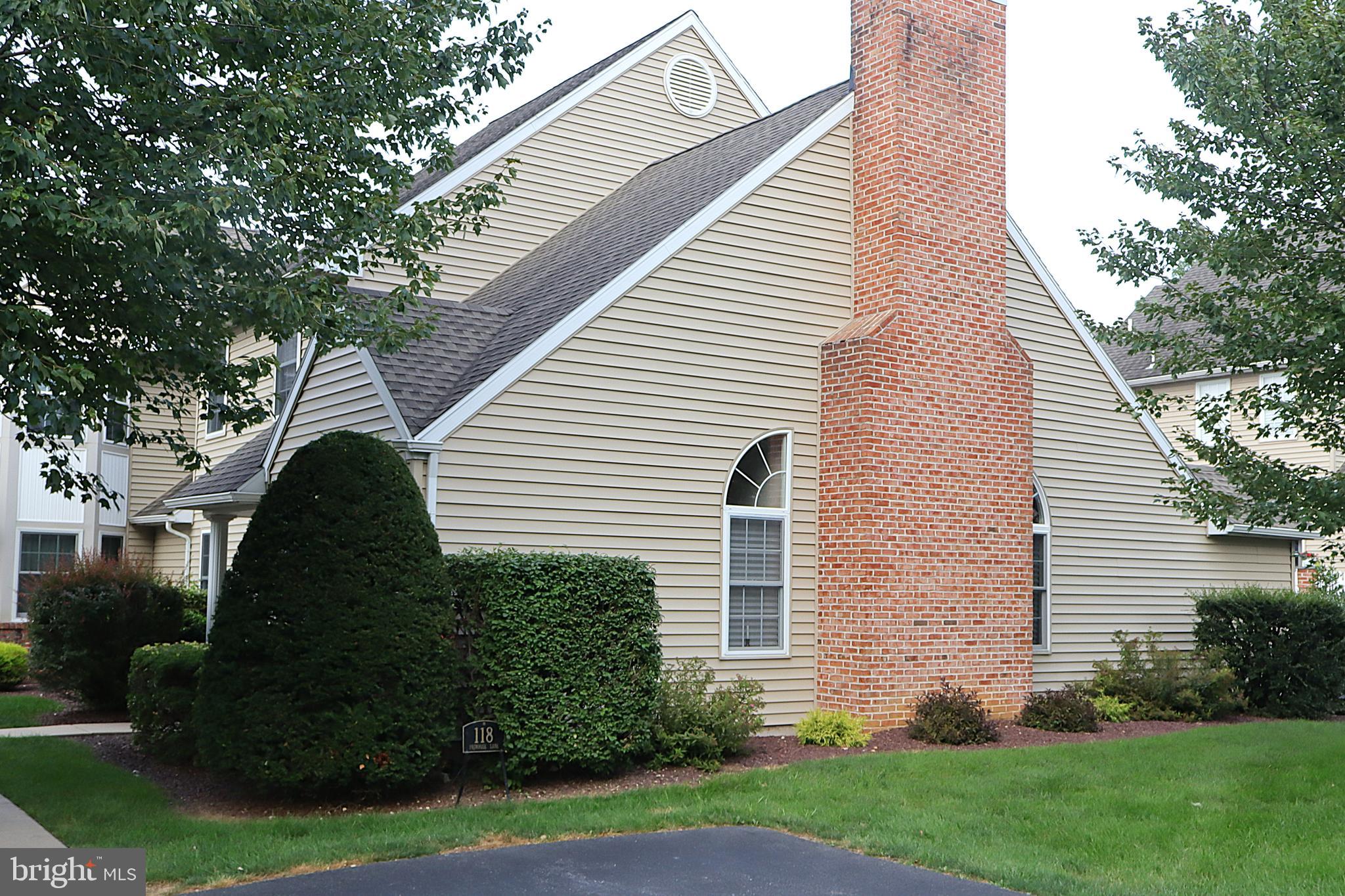 118 Primrose Lane Reading, PA 19610 - Photo 33 of 37 Exterior Side1
