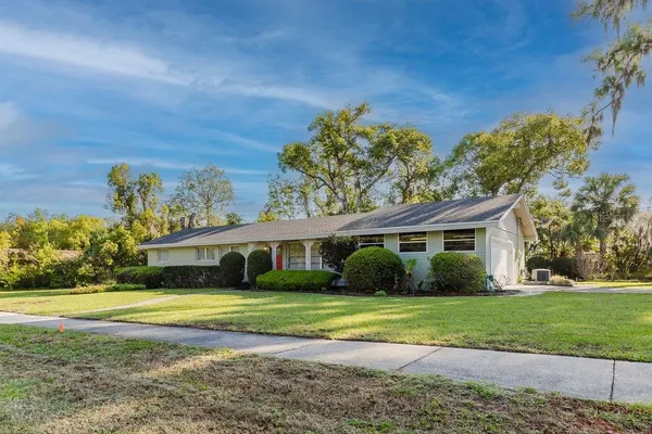 $309,000 | 305 South Woodward Avenue, DeLand, FL 32720
