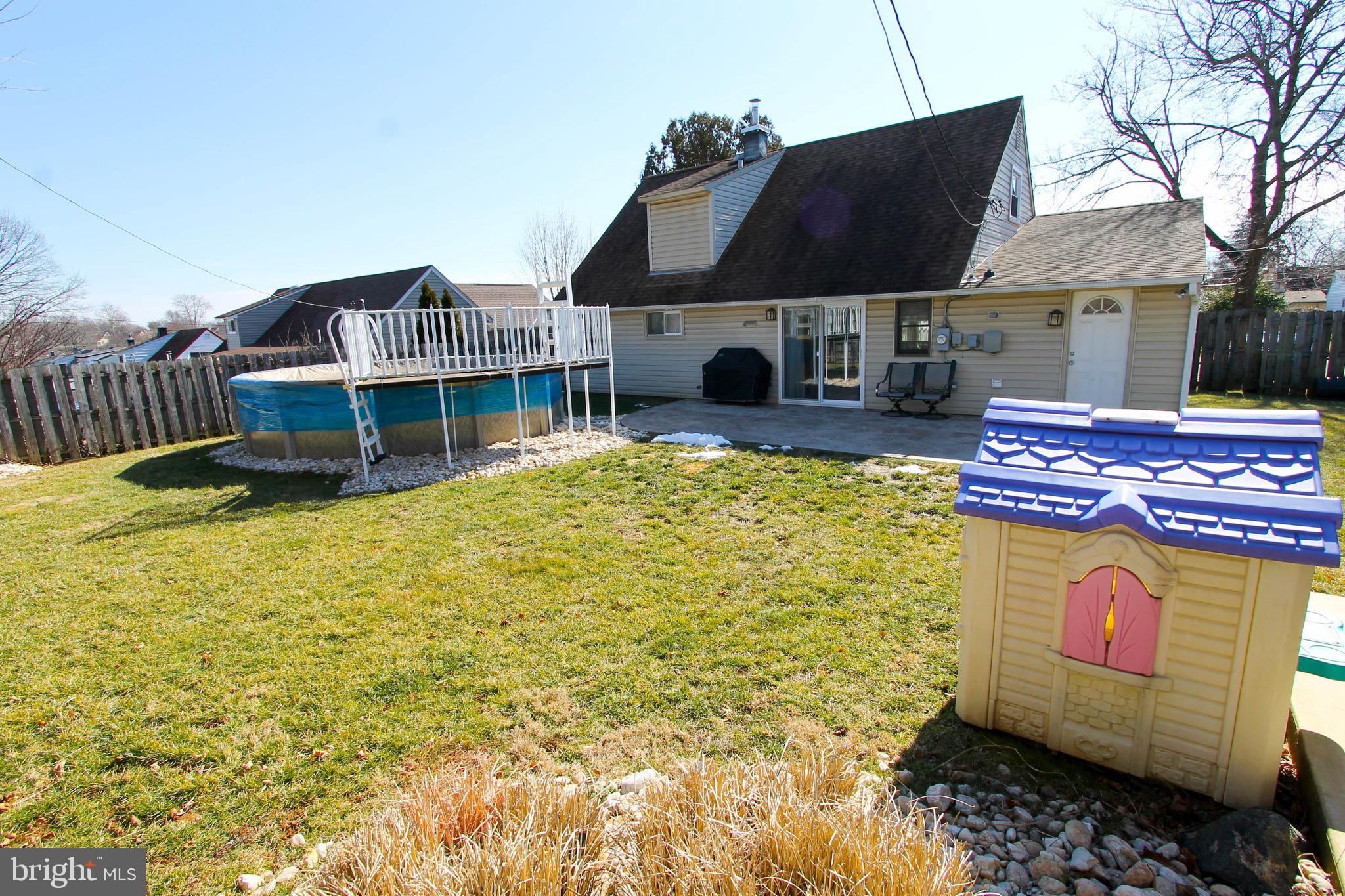 25 Candytuft Road Levittown, PA 19057 - Photo 32 of 36