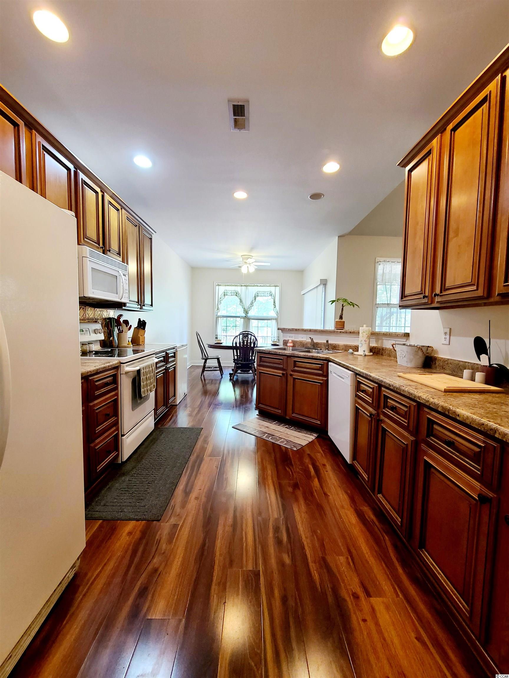 136 Governors Loop Myrtle Beach, SC 29588 - Photo 6 of 33 Gallery Image 6