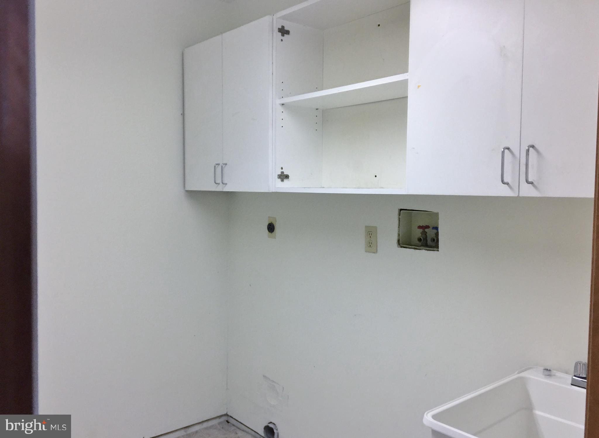 731 Little New York Road Rising Sun, MD 21911 - Photo 25 of 30 Laundry w Utility Tub