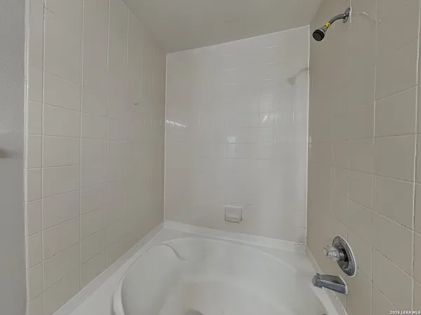 $1,389 | 2726 Candle Ridge Drive, San Antonio, TX 78244