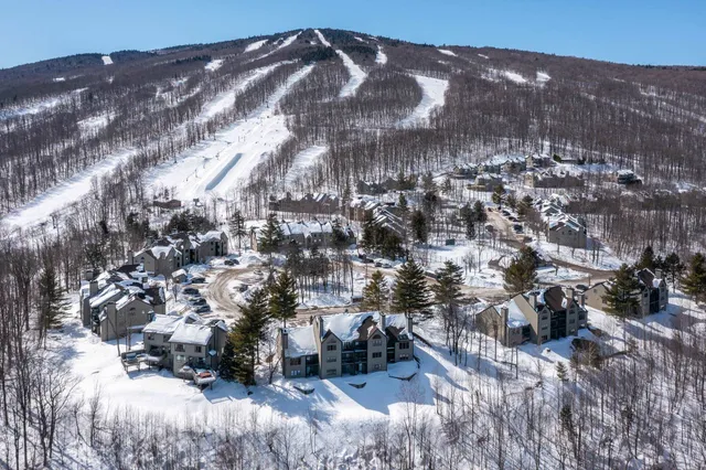 $675,000 | 19 White Loop, Unit A104, Ludlow, VT 05149